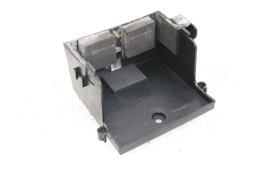 photo de BATTERY BOX KYMCO XCITING 250 (2006 - 2009)