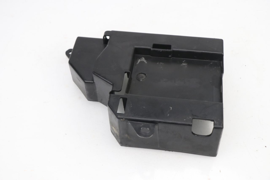 photo de BATTERY BOX YAMAHA YBR 125 (2004 - 2006)