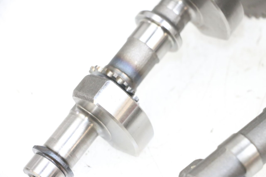 photo de ENGINE MOUNT SUZUKI BURGMAN 650 (2013 - 2020)