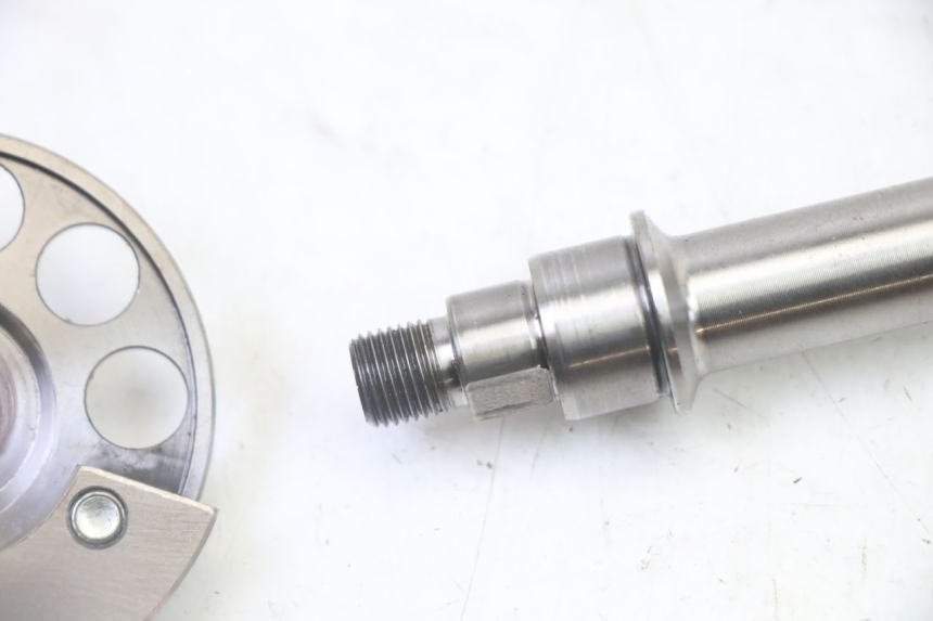 photo de ENGINE MOUNT YAMAHA YZ-F YZF 250 (2014 - 2018)