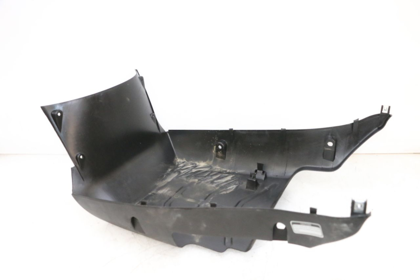 photo de LOWER FAIRING KYMCO AGILITY 4T 50 (2018 - 2022) - Zoom on usage condition