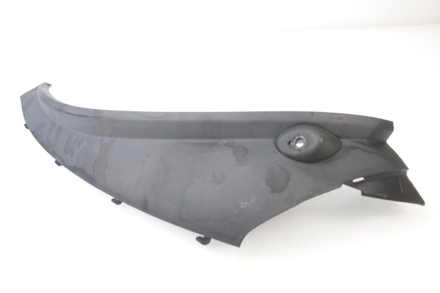 photo de REAR RIGHT BELLY PANEL PIAGGIO MP3 LT 400 (2007 - 2012)