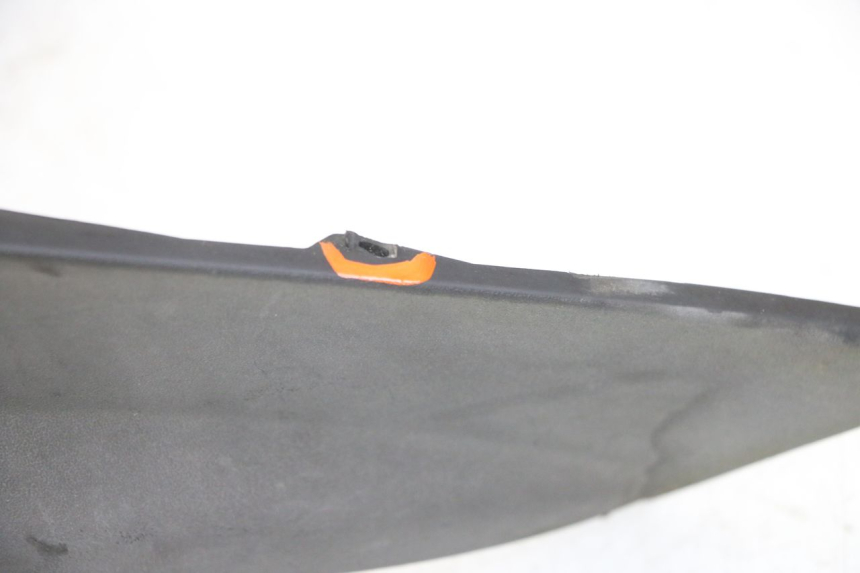 photo de REAR RIGHT BELLY PANEL PIAGGIO MP3 LT 300 (2010 - 2016)