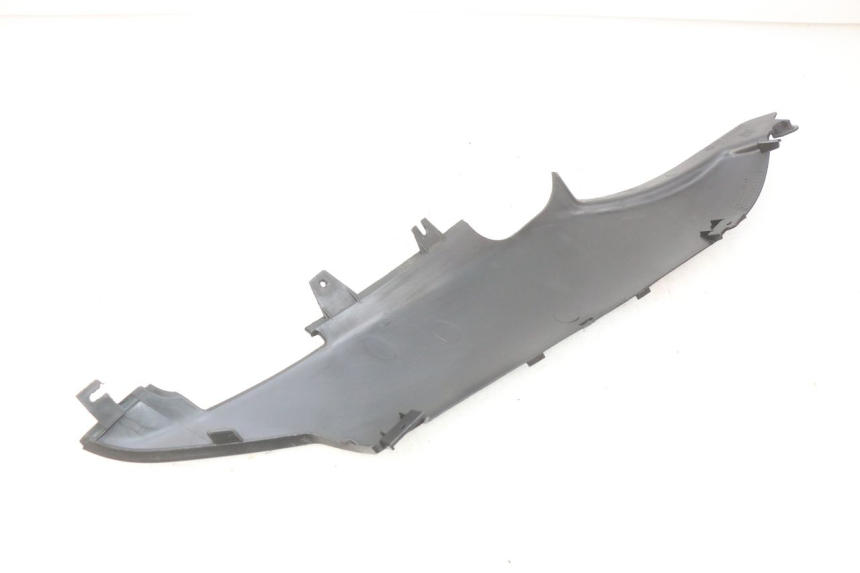photo de RIGHT REAR LOWER FAIRING GILERA NEXUS 125 (2009 - 2013)