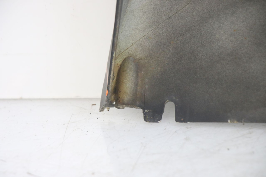 photo de RIGHT REAR LOWER FAIRING PEUGEOT SPEEDFIGHT 4 4T 50 (2015 - 2019)