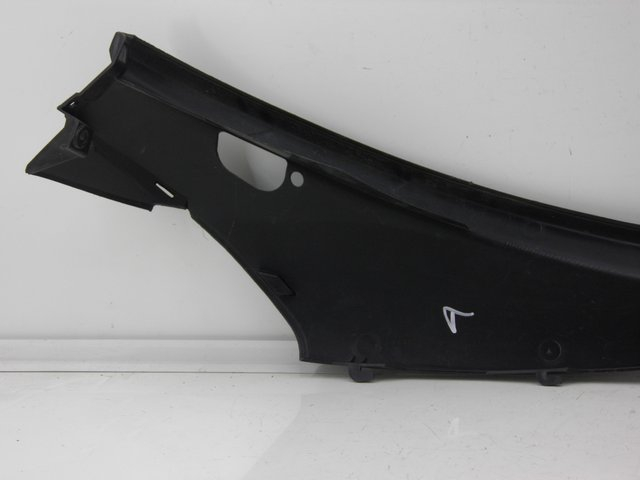 photo de REAR RIGHT BELLY PANEL PIAGGIO MP3 125 (2006 - 2014)