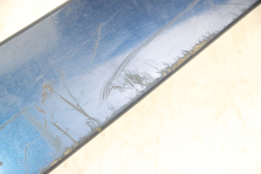 photo de REAR RIGHT BELLY PANEL PIAGGIO VESPA LX 150 (2005 - 2013)