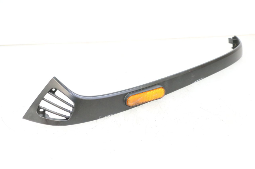 photo de RIGHT REAR LOWER FAIRING PIAGGIO VESPA S 2T 50 (2007 - 2014)