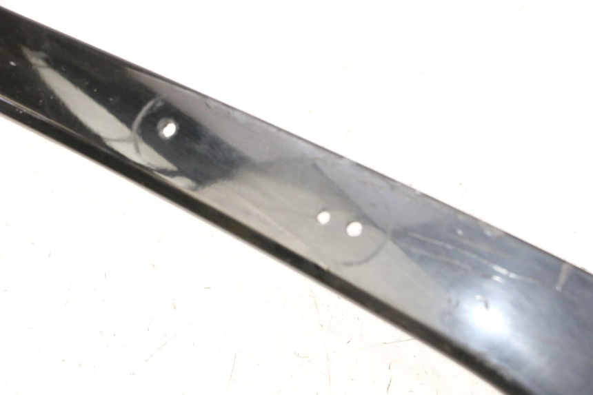 photo de RIGHT REAR LOWER FAIRING PIAGGIO VESPA S 2T 50 (2007 - 2014)