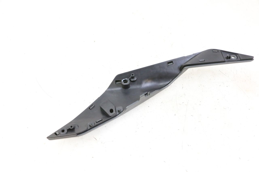 photo de REAR RIGHT BELLY PANEL SEGWAY NINEBOT ZT3 PRO 1