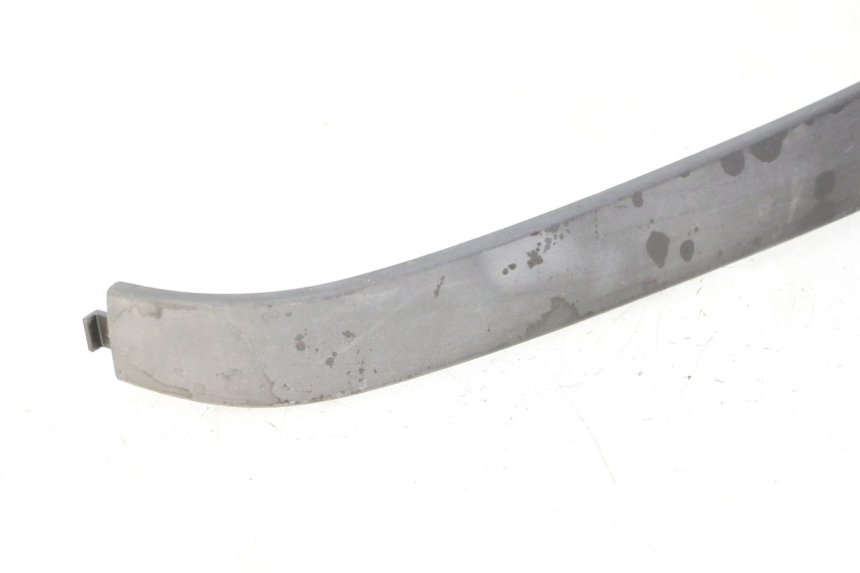 photo de REAR LEFT BELLY PANEL PIAGGIO LXV 4T 50 (2009 - 2013)