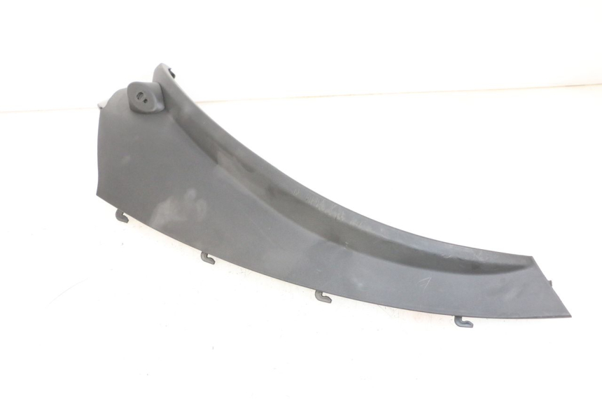 photo de REAR LEFT BELLY PANEL PIAGGIO MP3 RL 250 (2007 - 2010) - Product overview