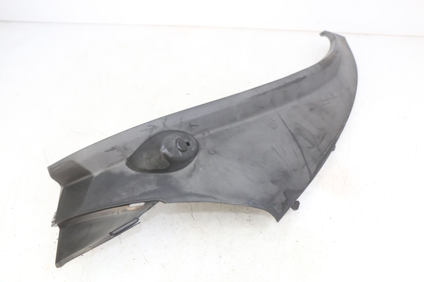 photo de LEFT REAR LOWER BODY PANEL PIAGGIO MP3 LT 400 (2007 - 2012)