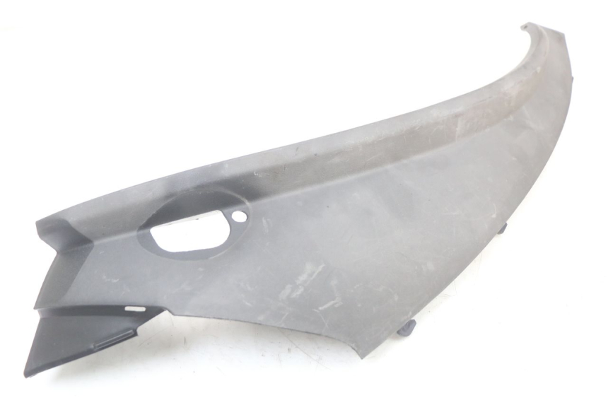 photo de LEFT REAR LOWER BODY PANEL PIAGGIO MP3 LT 400 (2007 - 2012)