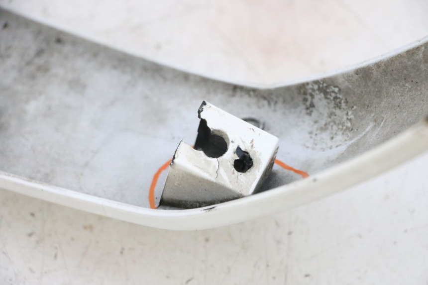 photo de REAR LEFT BELLY PANEL PIAGGIO VESPA GTS SUPER IE 125 (2009 - 2016) - Technical close-up