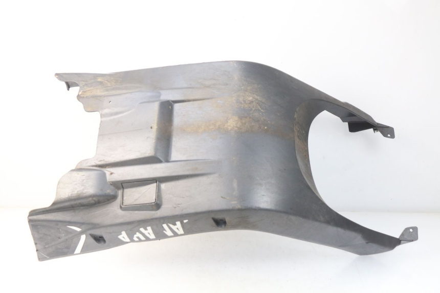 photo de LOWER PART OF THE BODY MBK BOOSTER SPIRIT NAKED 50 (2004 - 2017)