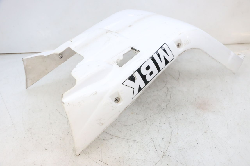 photo de LOWER PART OF THE BODY MBK BOOSTER SPIRIT NAKED 50 (2004 - 2017) - Distinctive features