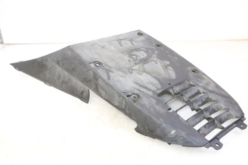 photo de LOWER BODY SHELL SUZUKI BURGMAN 125 (2007 - 2014)