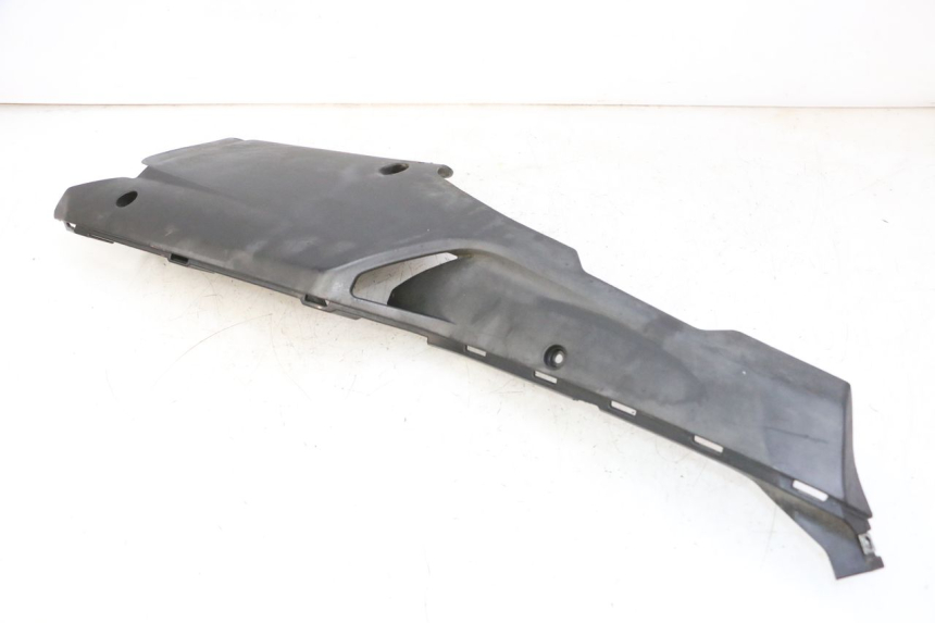 photo de RIGHT BELLY PANEL QUADRO 4 4D 350 (2015 - 2018)