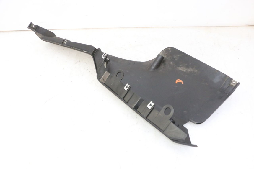 photo de RIGHT BELLY PANEL QUADRO 4 4D 350 (2015 - 2018)