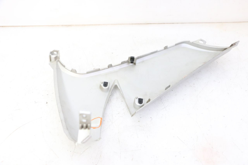photo de RIGHT LOWER SIDE PANEL PEUGEOT CITYSTAR 50 (2013 - 2017)
