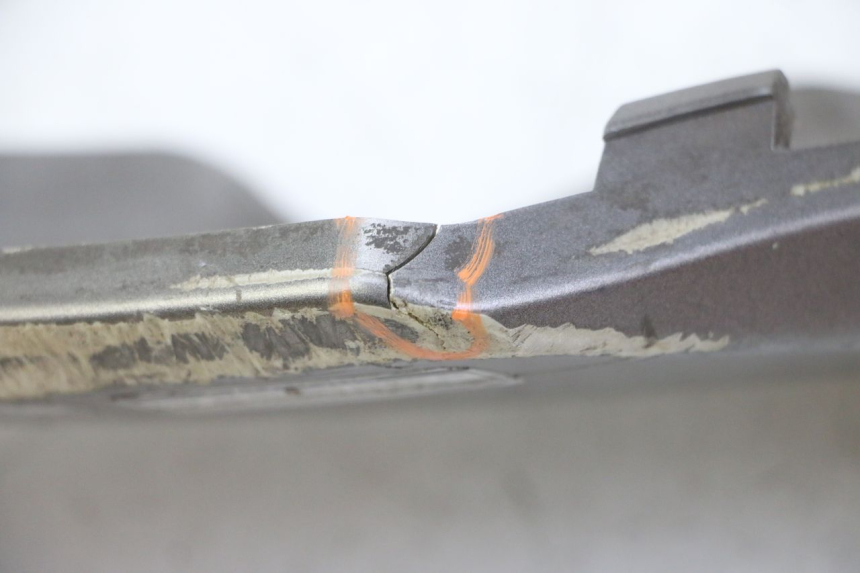 photo de RIGHT LOWER SIDE PANEL KYMCO DINK STREET 125 (2009 - 2014)