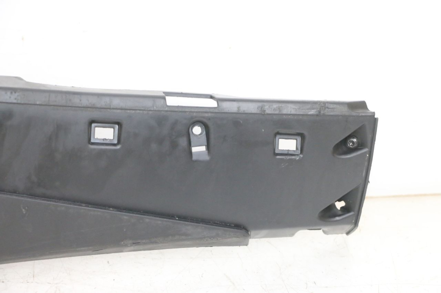 photo de RIGHT LOWER SIDE PANEL PIAGGIO FLY 4T 50 (2013 - 2017) - Component zoom