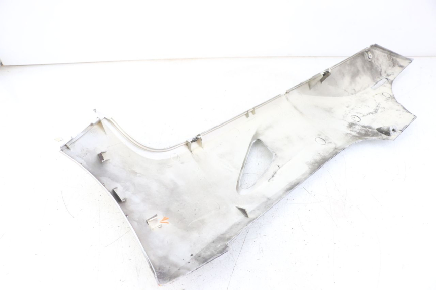 photo de RIGHT BELLY PANEL HONDA FJS SILVERWING SILVER WING 600 (2001 - 2010)