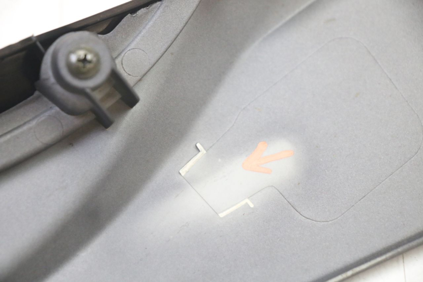 photo de RIGHT LOWER SIDE PANEL SYM JET 14 4T 50 (2018 - 2022)