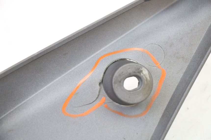 photo de RIGHT LOWER SIDE PANEL SYM JET 14 4T 50 (2018 - 2022)