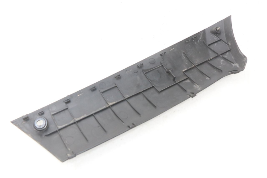 photo de RIGHT LOWER SIDE PANEL PEUGEOT KISBEE 4T 50 (2010 - 2017)