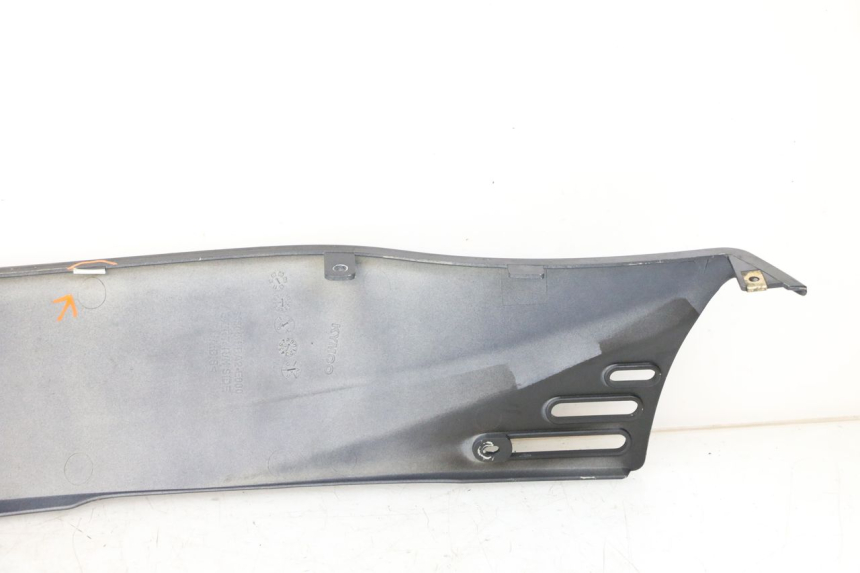 photo de RIGHT BELLY PANEL KYMCO XCITING 500 (2007 - 2010)