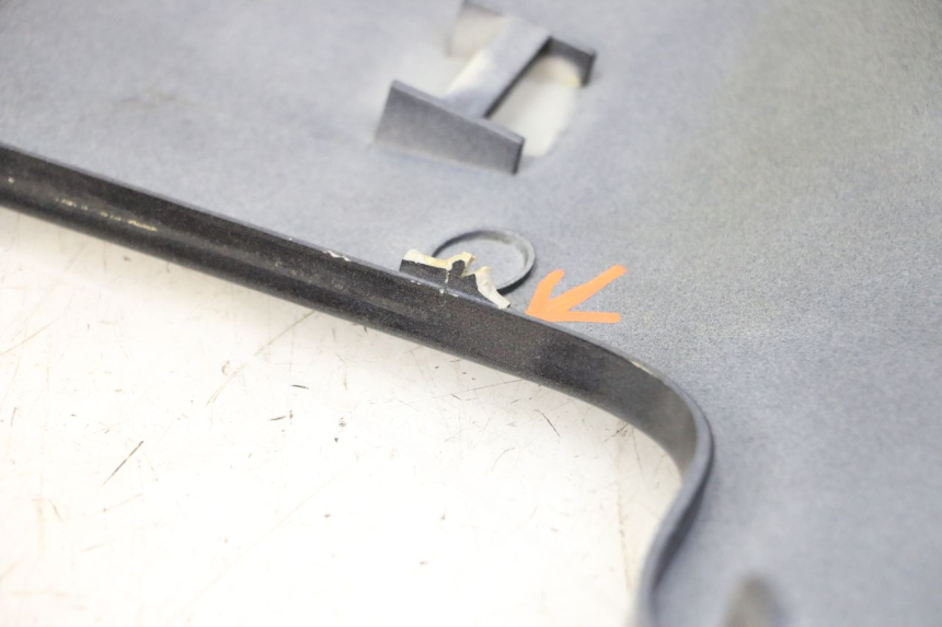 photo de RIGHT BELLY PANEL KYMCO XCITING 500 (2007 - 2010)