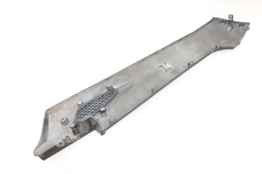 photo de RIGHT LOWER SIDE PANEL KYMCO LIKE 125 (2009 - 2016) - Component detail
