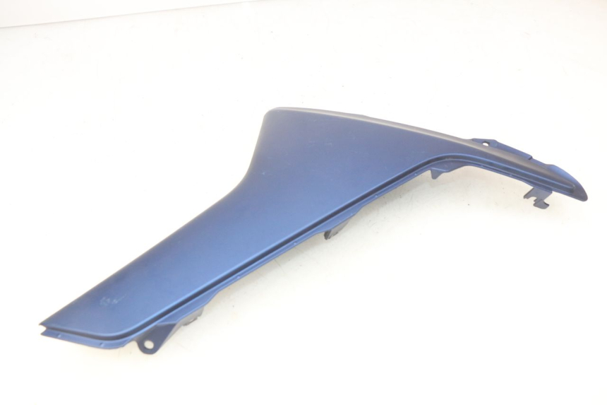 photo de RIGHT LOWER SIDE PANEL YAMAHA N-MAX NMAX 125 (2017 - 2020)