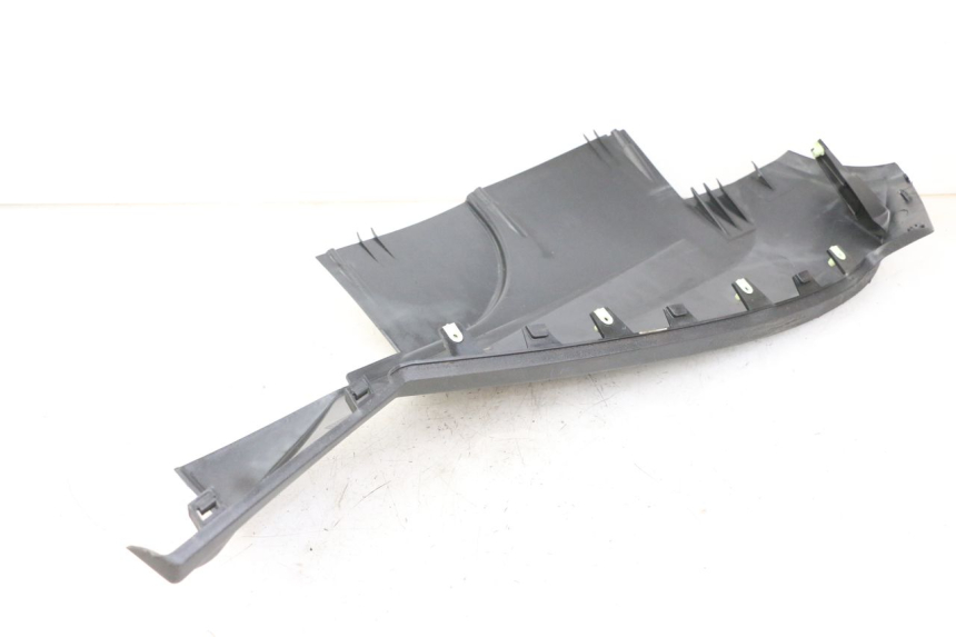 photo de RIGHT BELLY PANEL PEUGEOT SATELIS 125 (2013 - 2018)