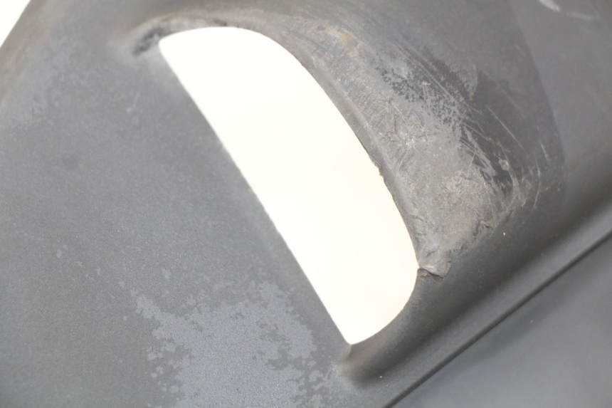 photo de RIGHT LOWER SIDE PANEL PIAGGIO FLY 4T 50 (2013 - 2017)