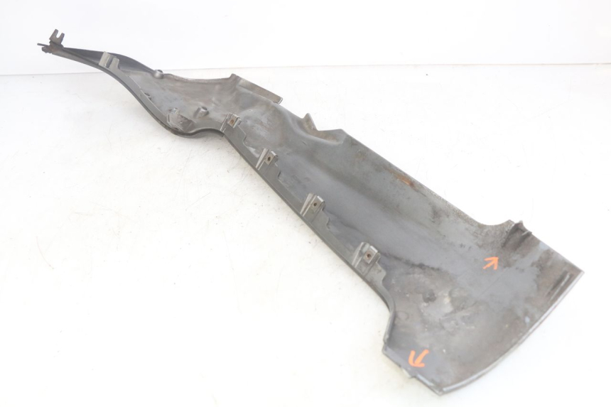 photo de RIGHT LOWER SIDE PANEL PIAGGIO MP3 LT 400 (2007 - 2012)