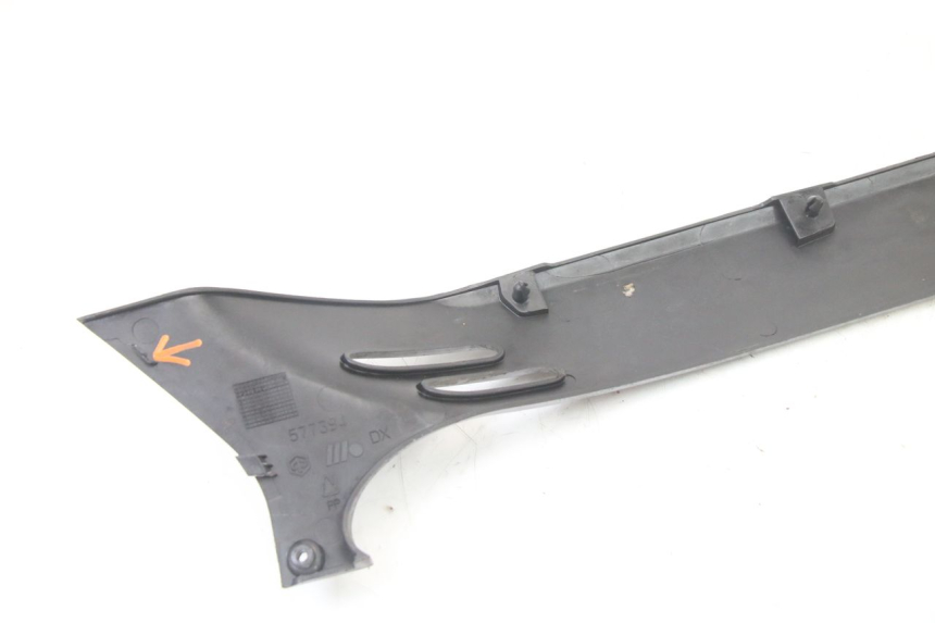photo de RIGHT BELLY PANEL PIAGGIO VESPA GRANTURISMO 125 (2003 - 2007)