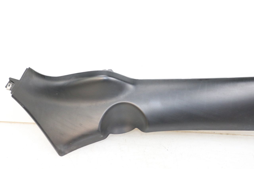 photo de RIGHT LOWER SIDE PANEL PIAGGIO XEVO - X EVO 125 (2007 - 2016)