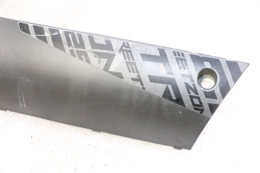 photo de RIGHT BELLY PANEL PEUGEOT STREETZONE I NAKED 2T 50 (2018 - 2020)