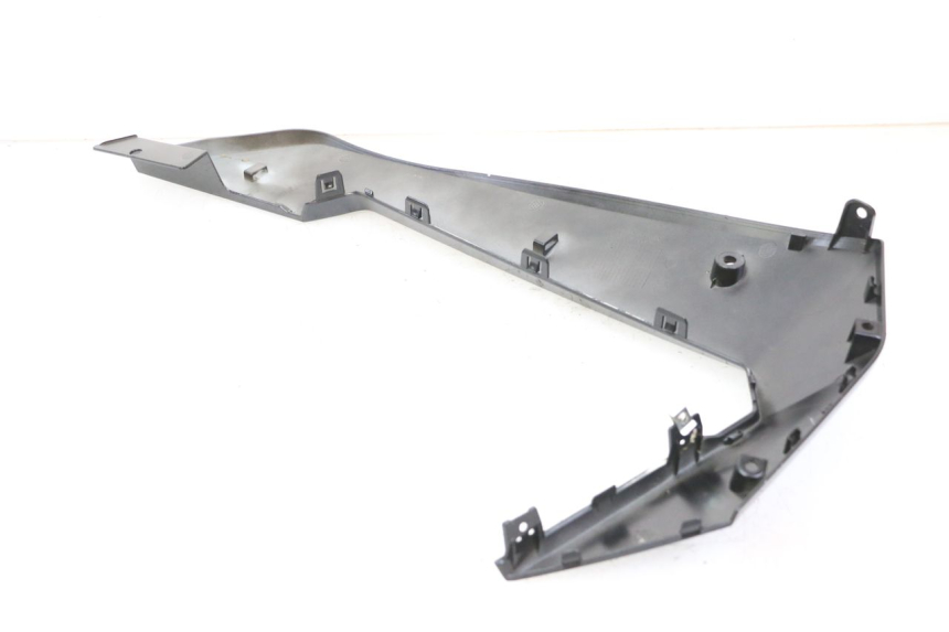 photo de RIGHT BELLY PANEL PEUGEOT TWEET 4T 50 (2023 - 2025)
