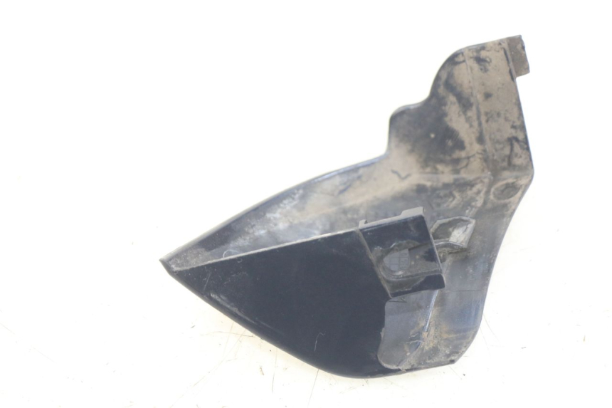 photo de RIGHT LOWER SIDE PANEL PIAGGIO VESPA LXV 125 (2006 - 2009)