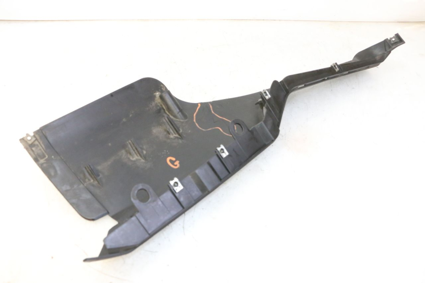 photo de LEFT BELLY PANEL QUADRO 4 4D 350 (2015 - 2018)