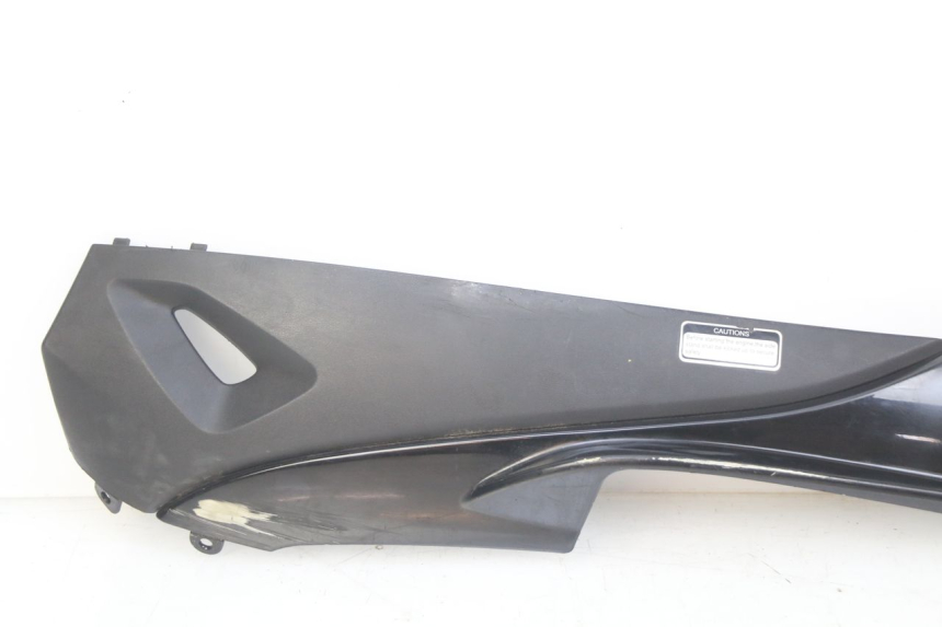 photo de LEFT LOWER FAIRING KYMCO AGILITY 16+ 4T 50 (2018 - 2023)