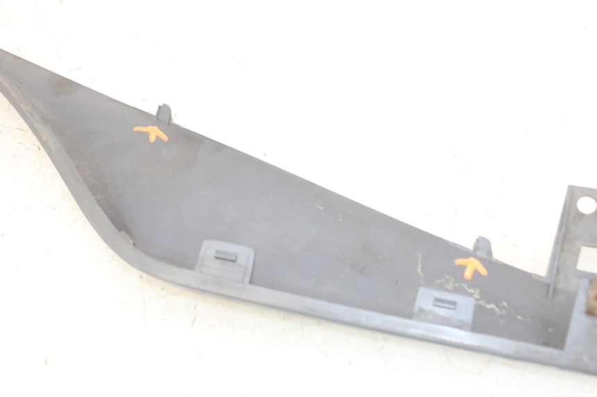photo de LEFT BELLY PANEL SUZUKI BURGMAN 125 (2007 - 2014)