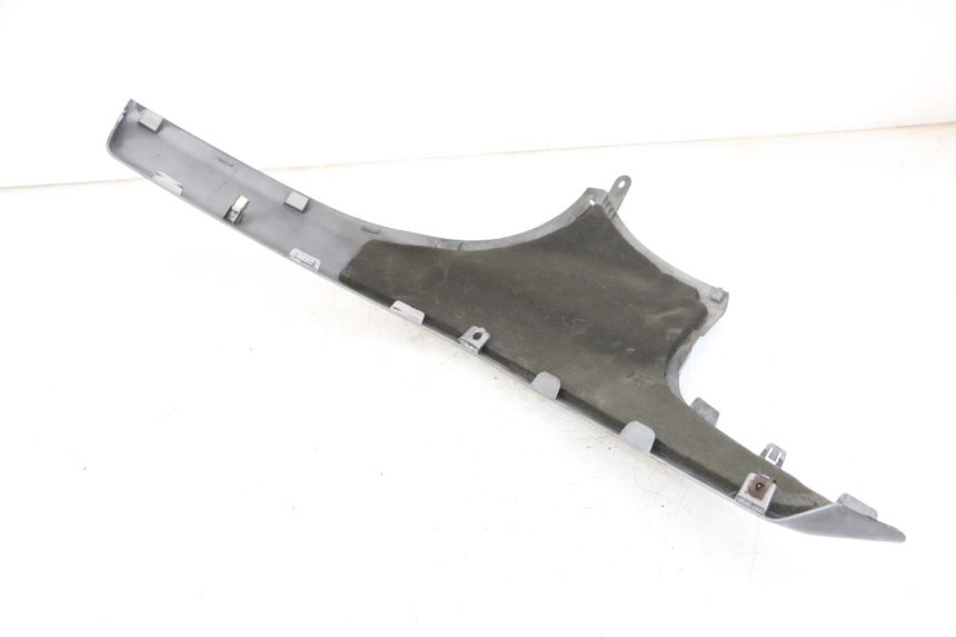 photo de LEFT BELLY PANEL SUZUKI BURGMAN 650 (2013 - 2020)