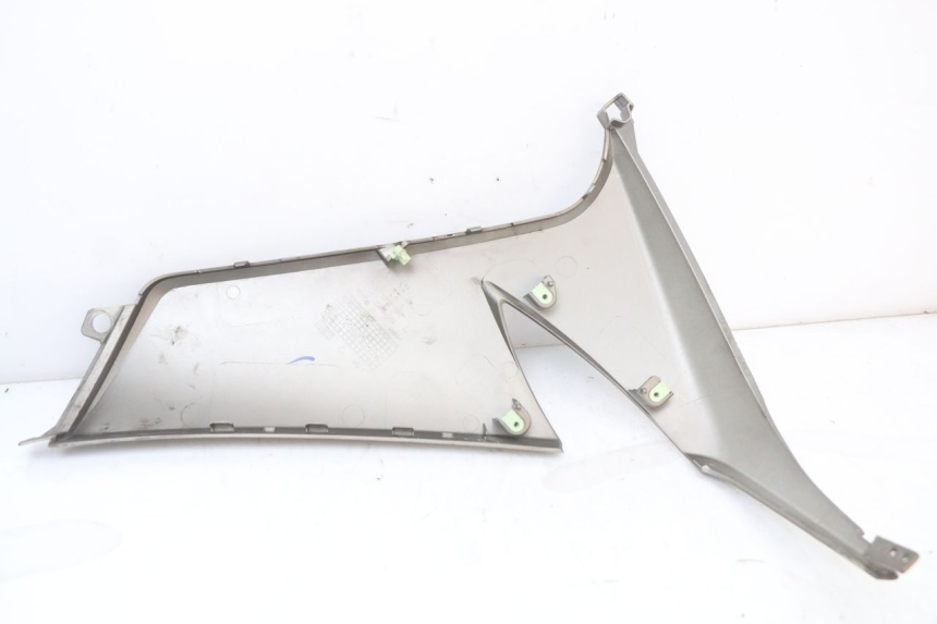 photo de LEFT BELLY PANEL PEUGEOT CITYSTAR 50 (2013 - 2017)