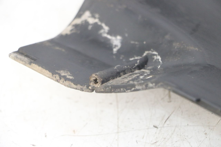 photo de LEFT LOWER FAIRING PEUGEOT ELYSTAR 50 (2002 - 2014)