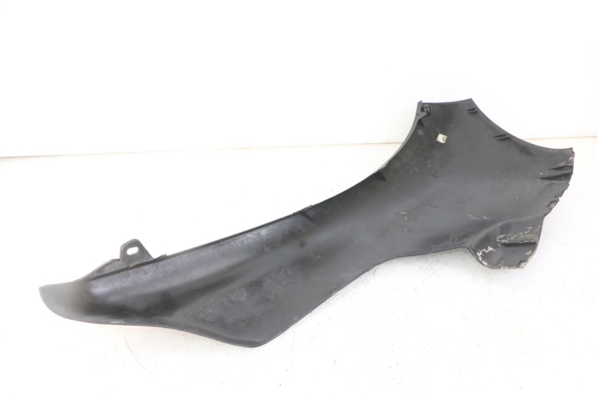 photo de LEFT LOWER FAIRING PEUGEOT ELYSTAR 50 (2002 - 2014)